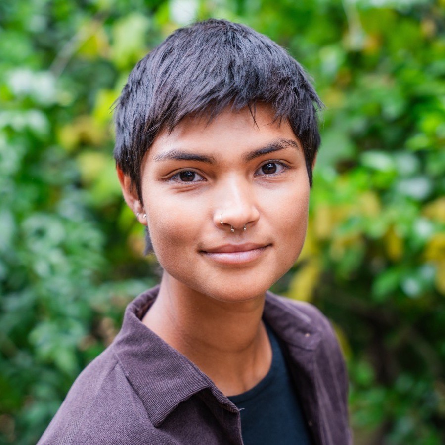 Headshot of Seb Morales outside